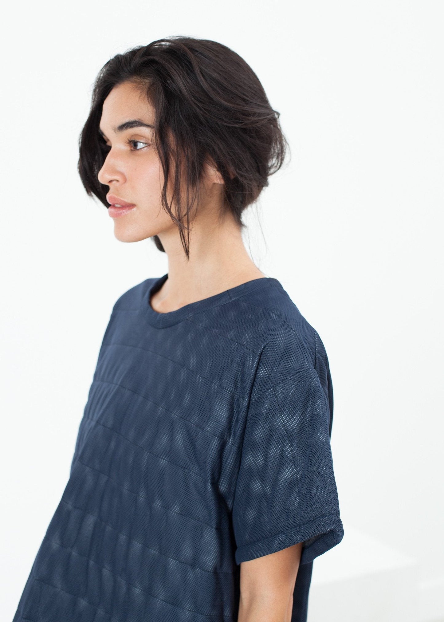 VESTIDO CAMISETA DE MALLA Acolchada en azul marino
