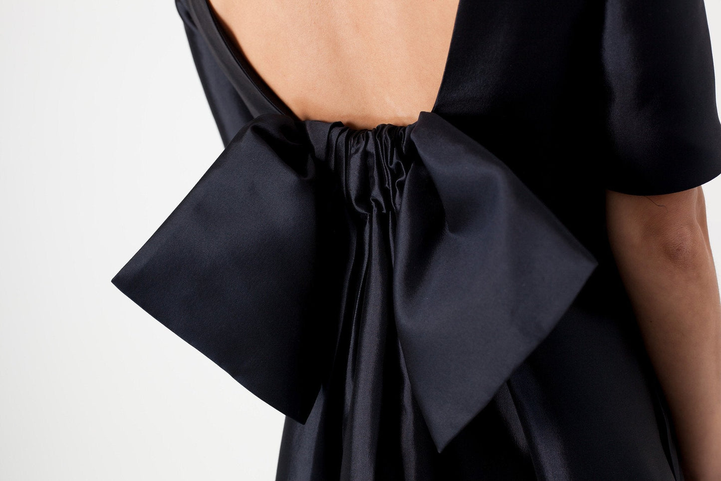 VESTIDO LAZADO