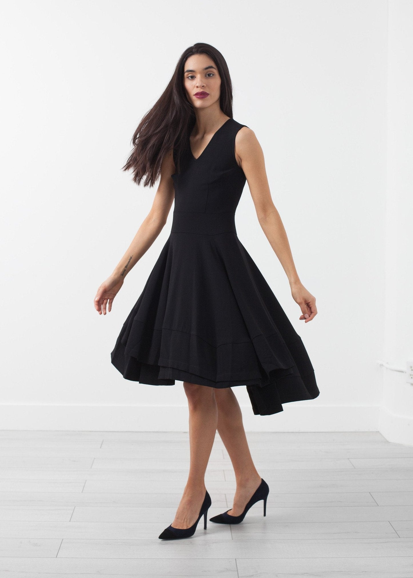 Vestido con cuello en V