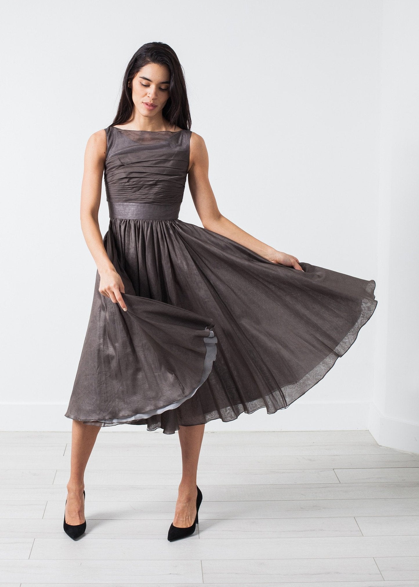 Abito in voile grigio perla