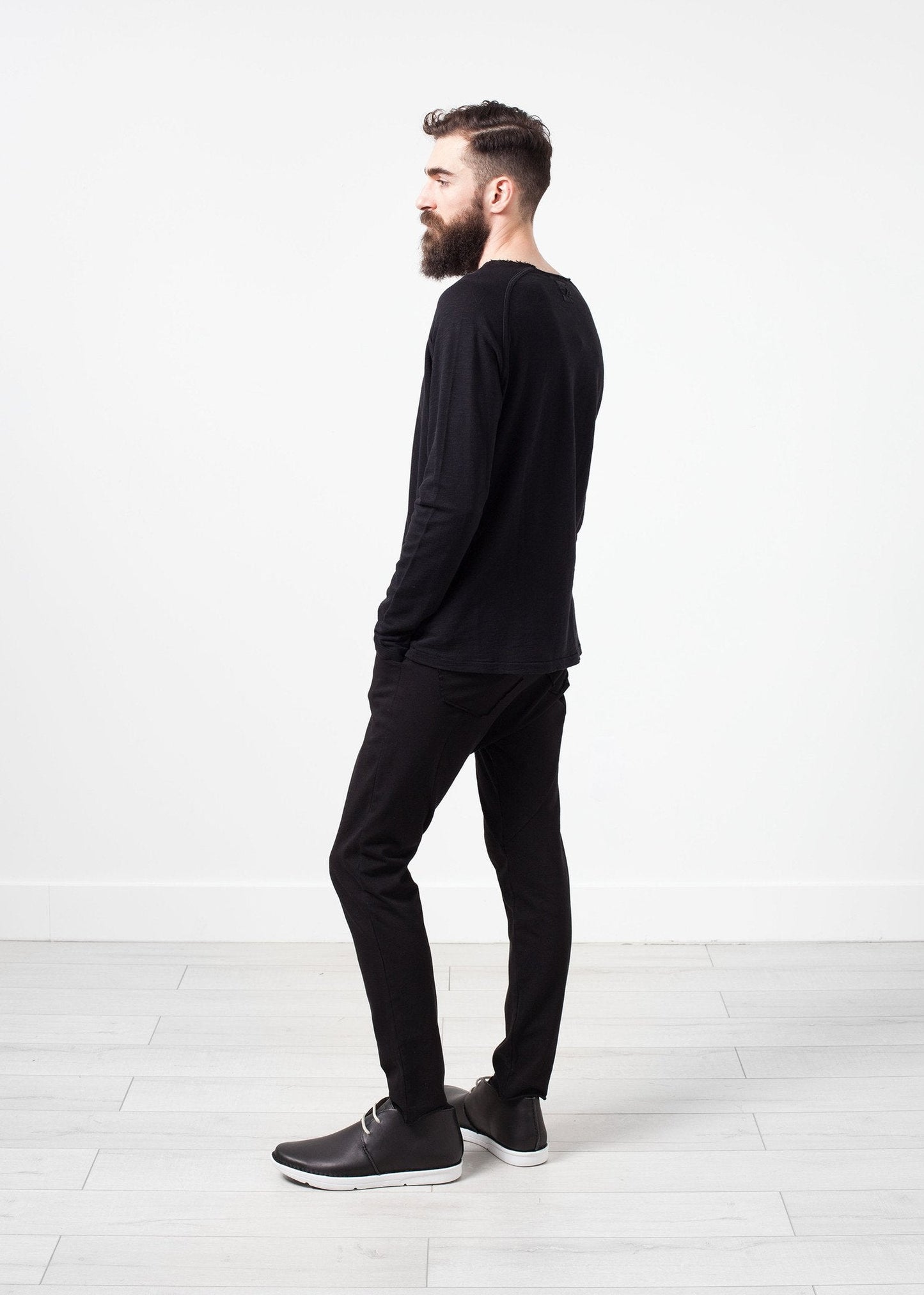 Camiseta Daris en Negro