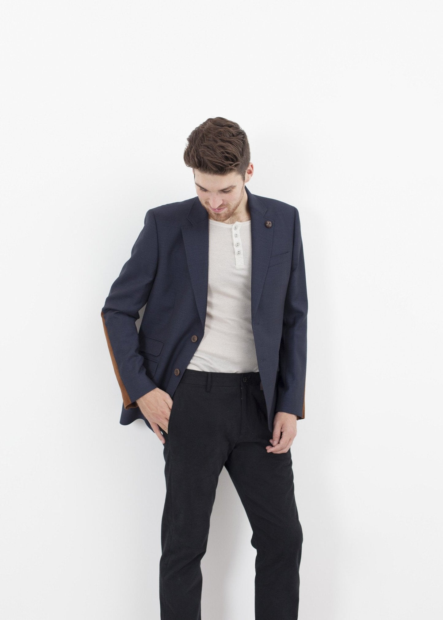 Schneller niedriger Blazer in Marineblau 