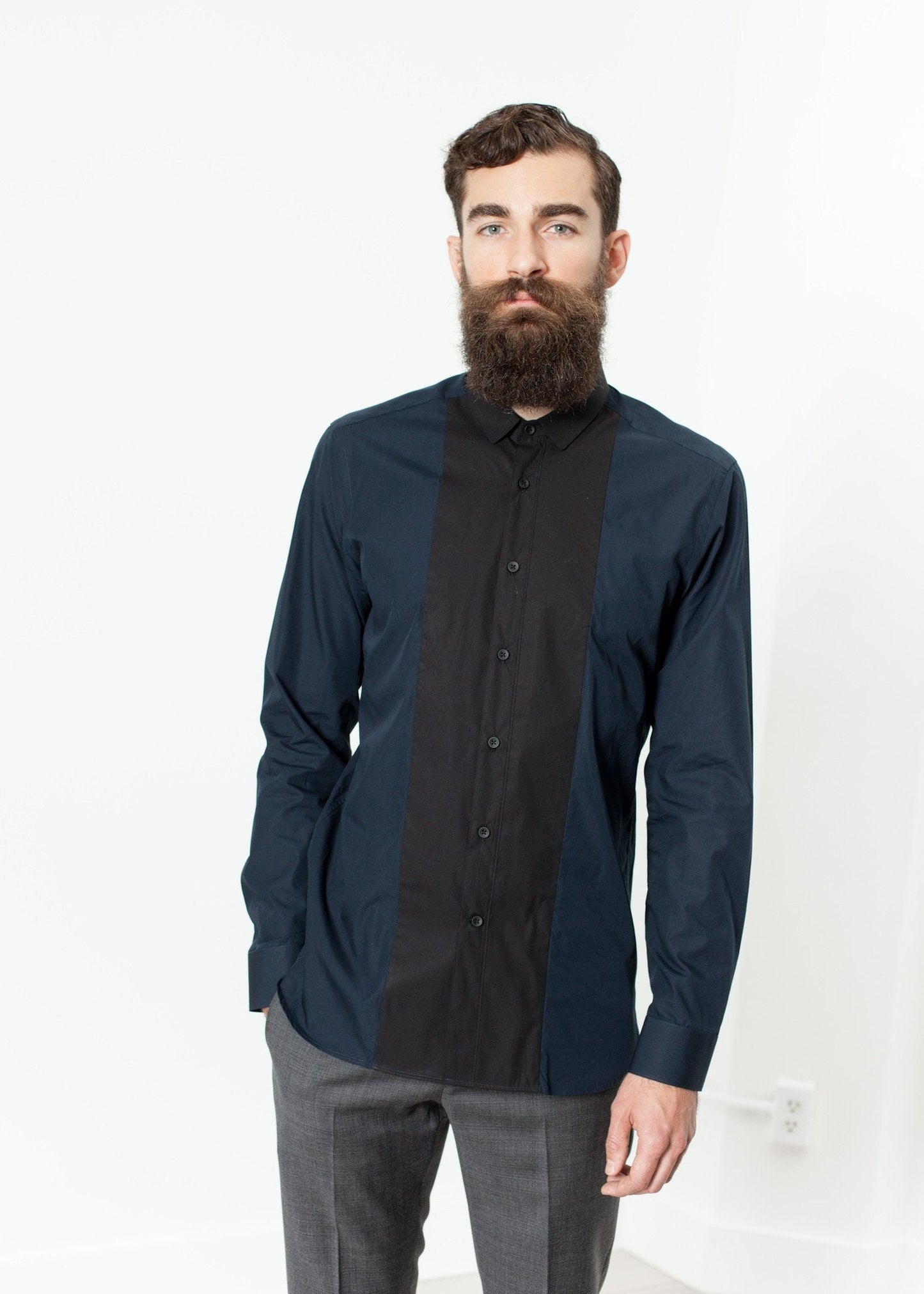 Camicia klassisk skjorta i marinblå