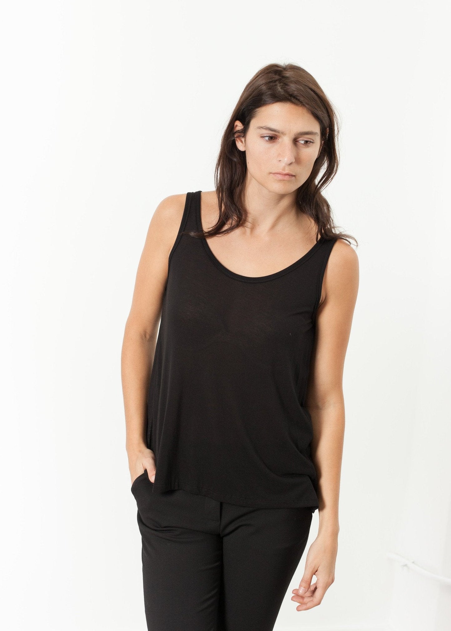 Camiseta sin Mangas Brandy en Negro