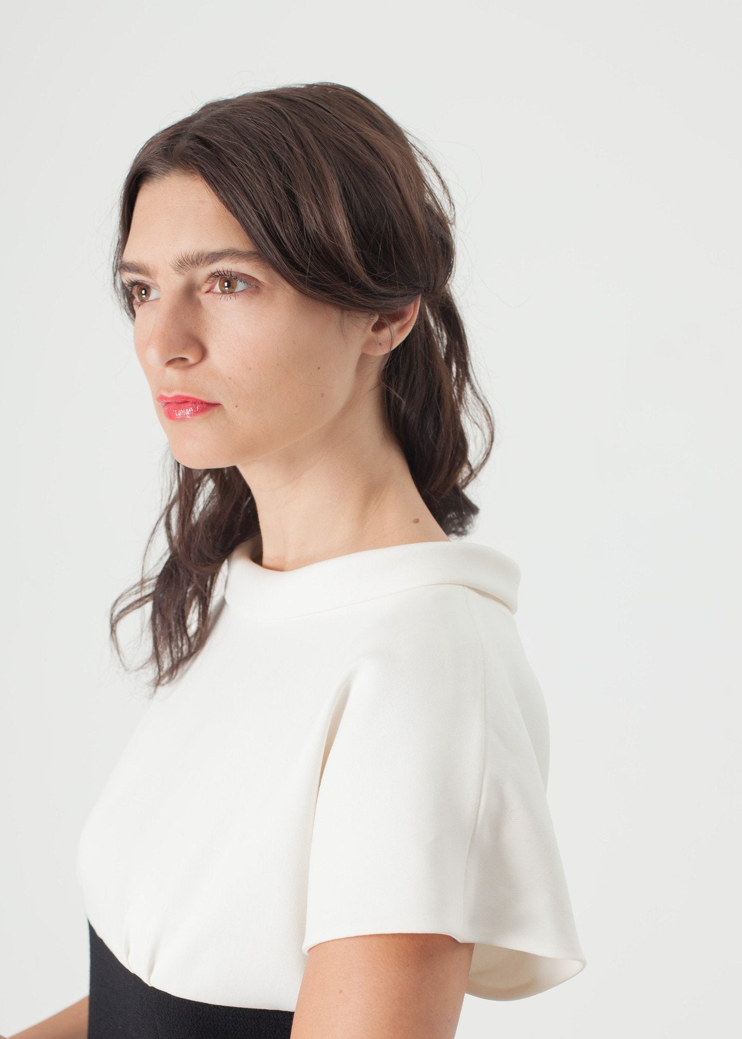 Robe Pearl Attachée en Crème/Noir