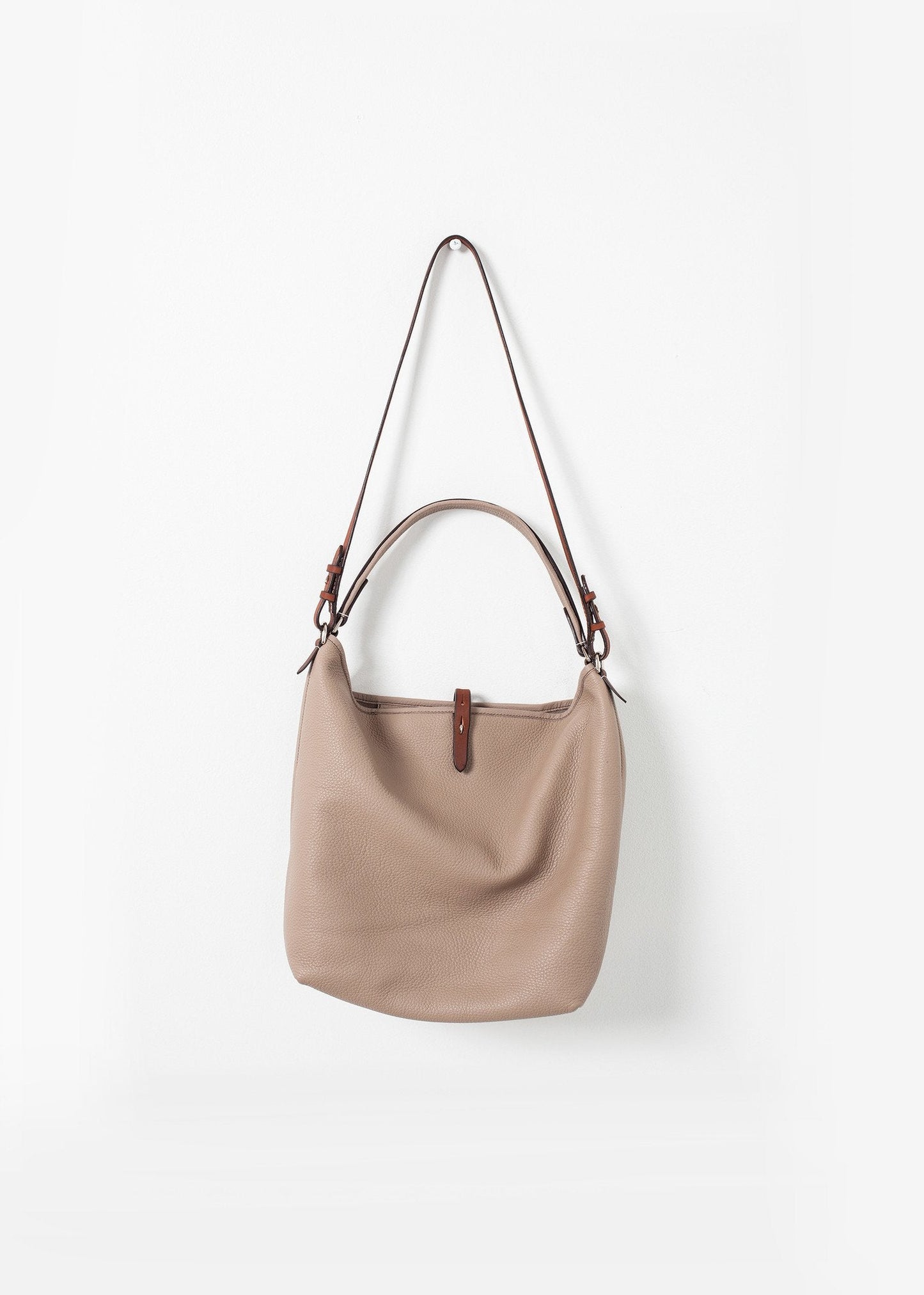 Bonita bolsa de aseo.
