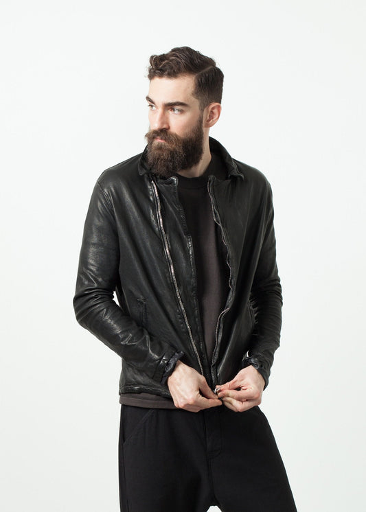 Chaqueta de moto desgastada