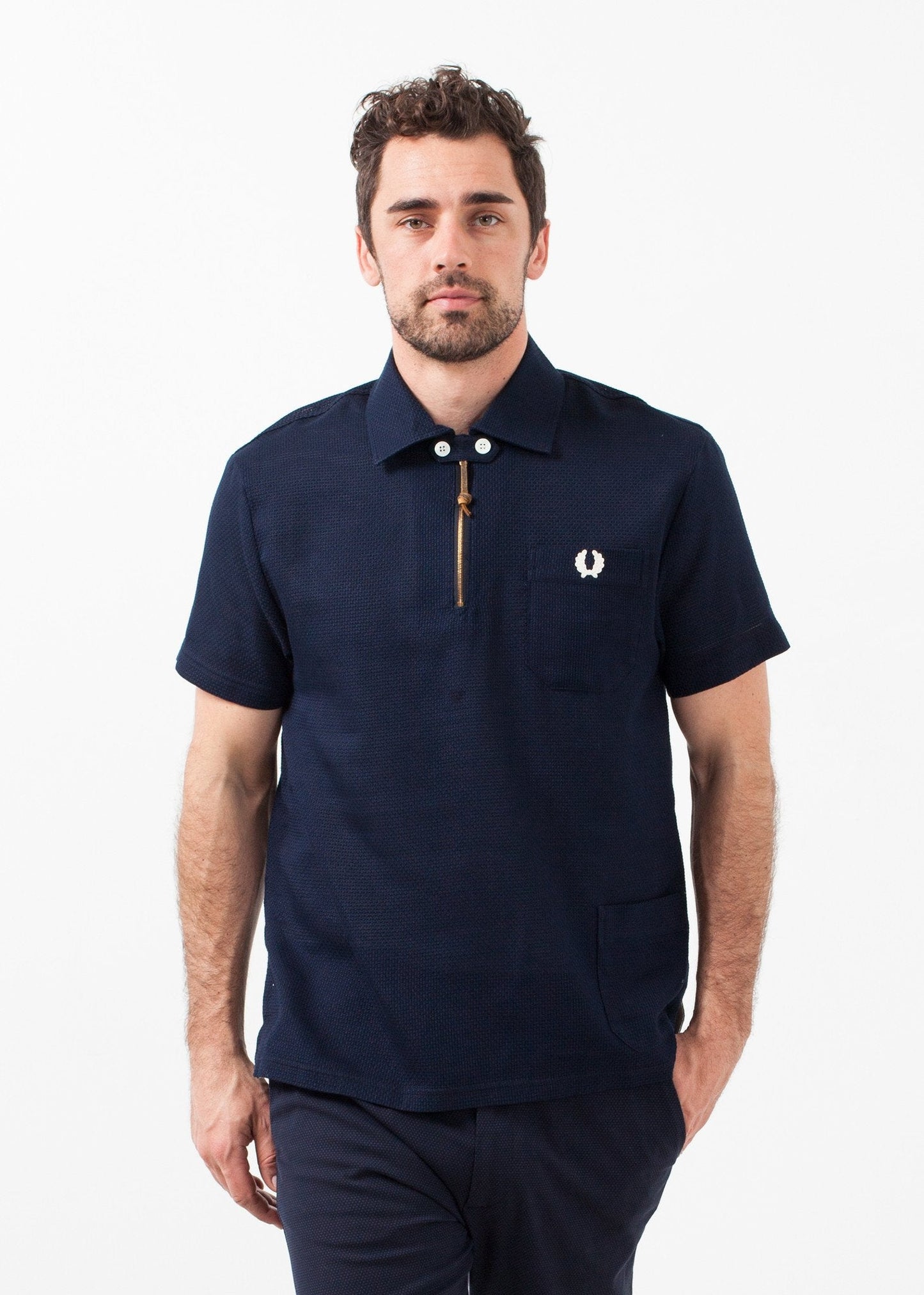 Camisa de tejido celular