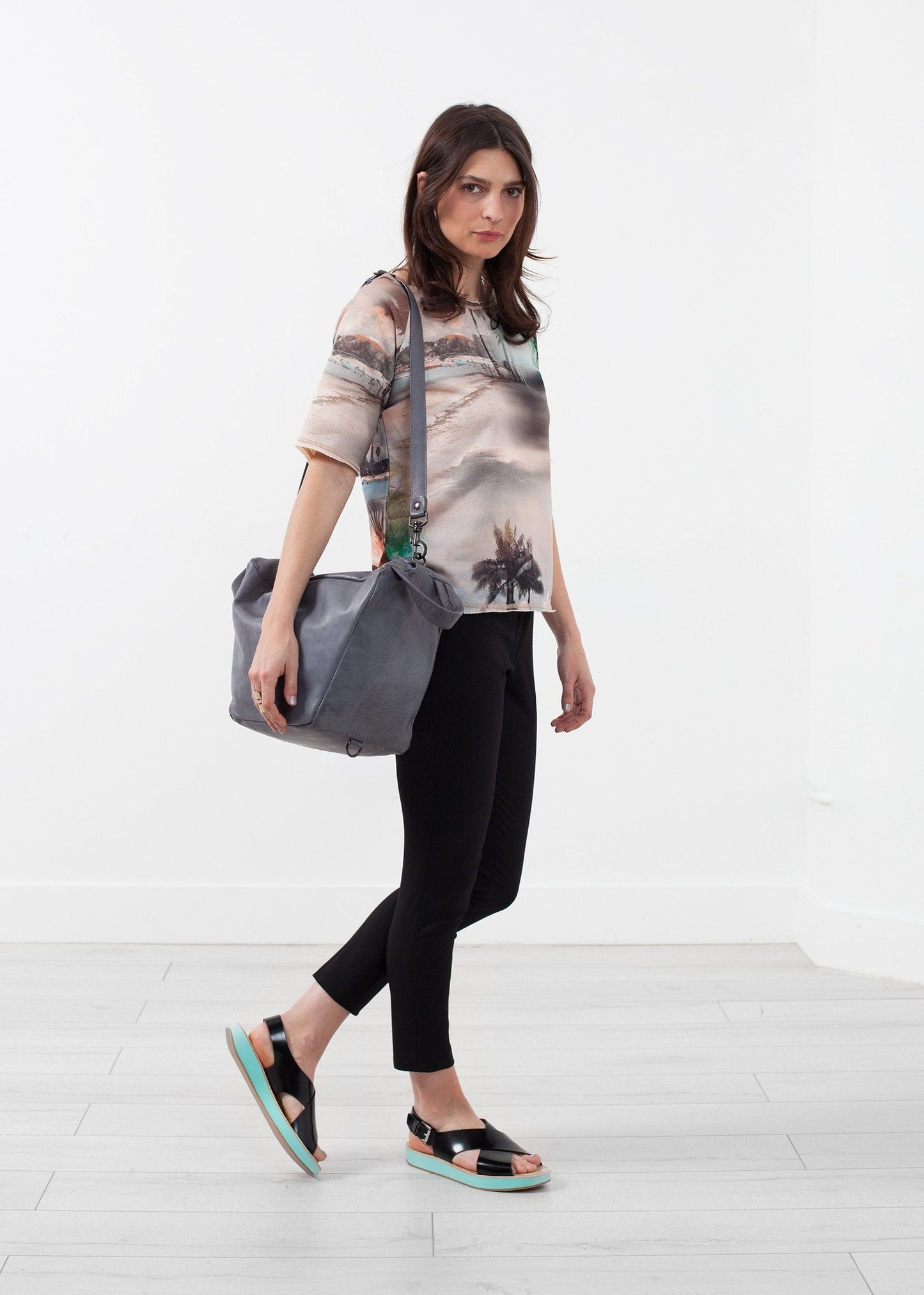 Pat Raglan-T-Shirt
