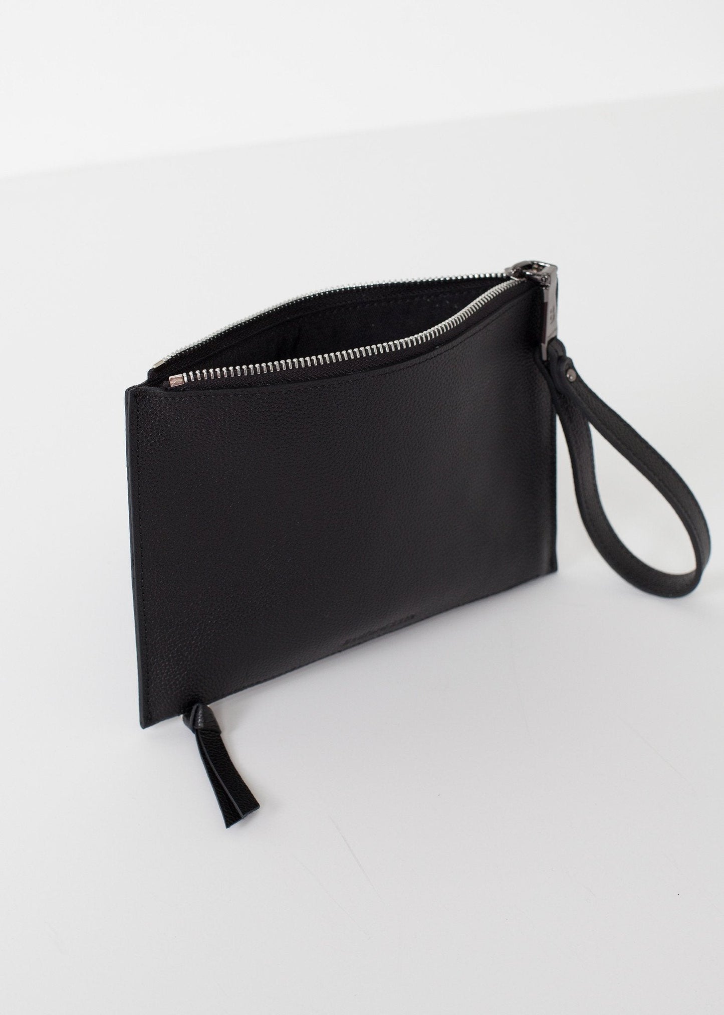 Pochette con doppia cerniera