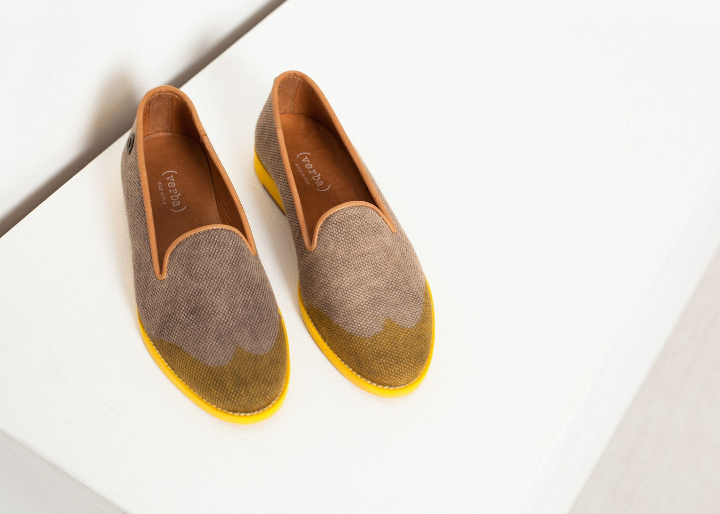 Wingtip-Loafer in Gelb